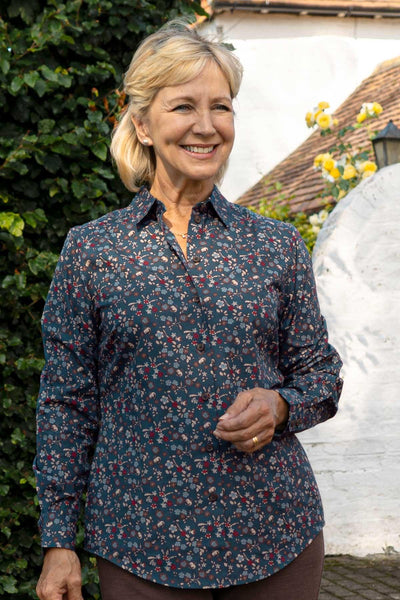 Betsy Ditsy Floral Blouse - Carr & Westley