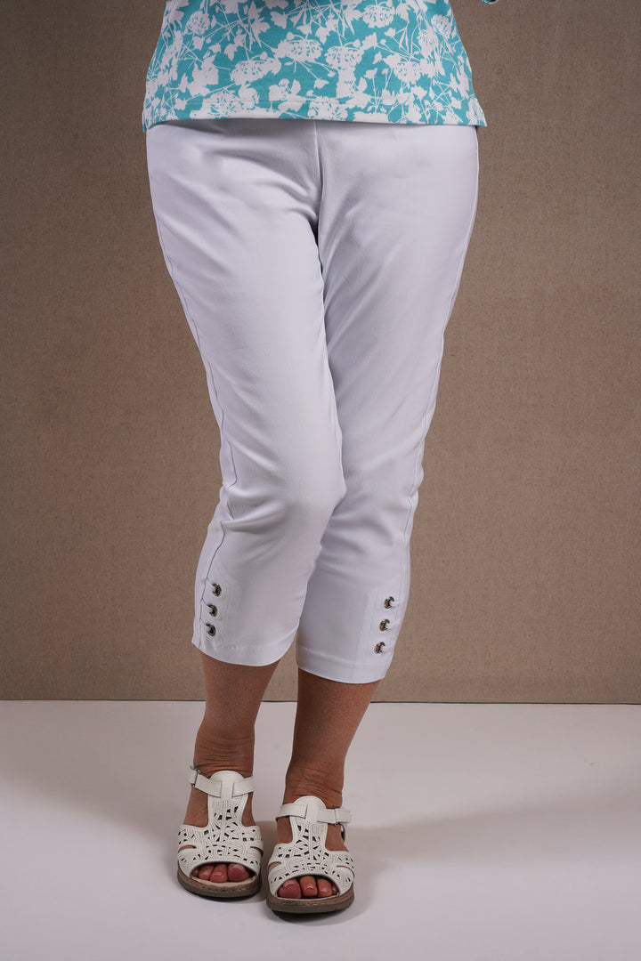 Capri Eyelet Trouser