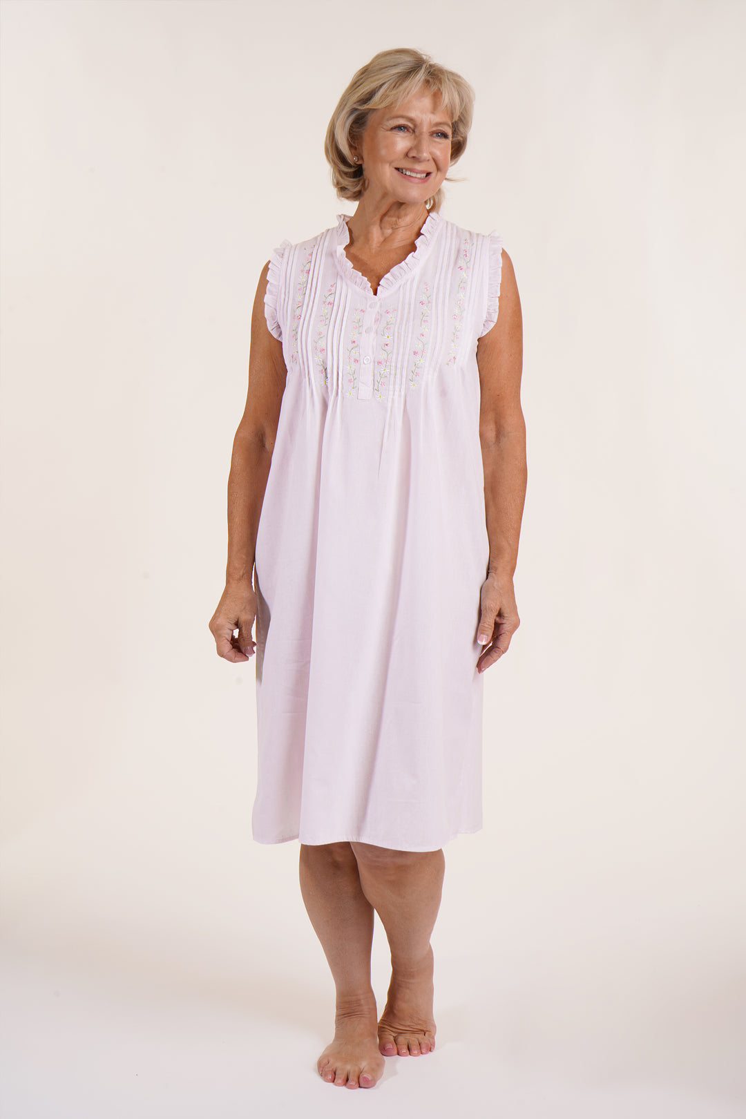 Daisy Sleeveless Nightdress