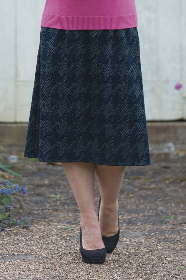 Dogtooth Knit Skirt