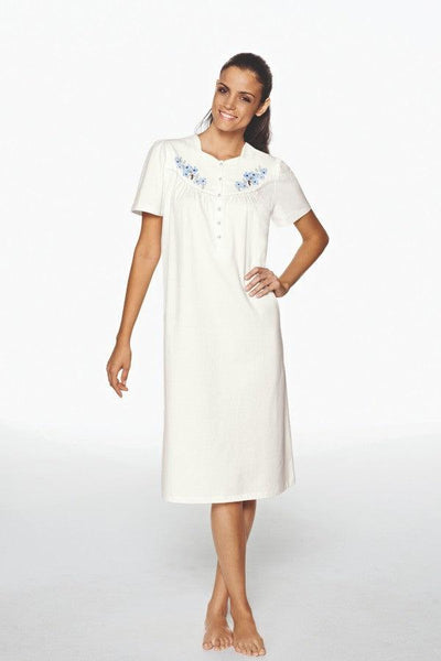 Scallop Neck Nightdress - Carr & Westley